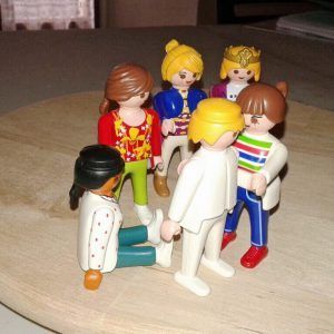 Terapia muñecos Playmobil Libertad
